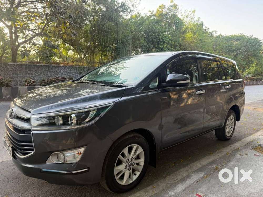 Toyota Innova Crysta 2.4 V 8 Str, 2017, Diesel