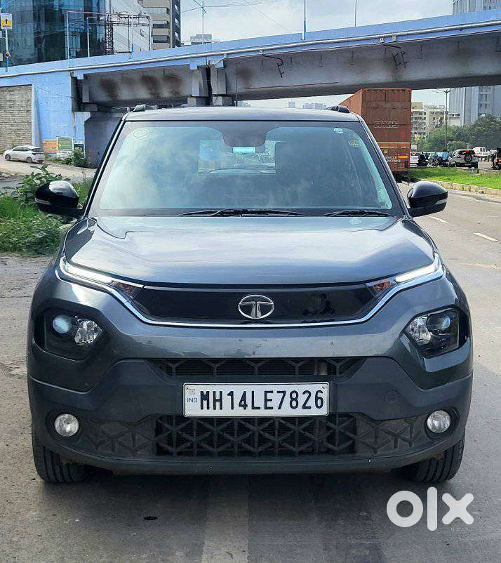 Tata Punch 1.2 Revotron Creative Dual Tone, 2024, Petrol