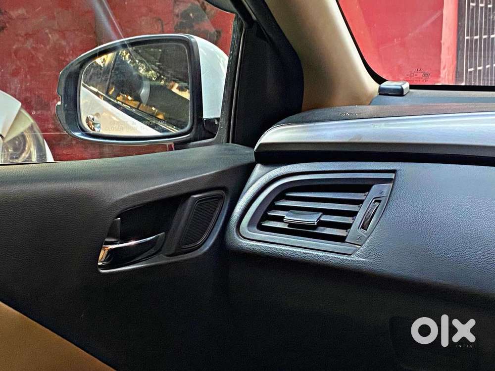 Honda City V Mt Sunroof, 2017, Petrol