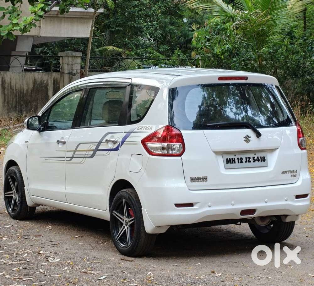 Maruti Suzuki Ertiga 2012-2015 Zxi, 2013, Cng & Hybrids