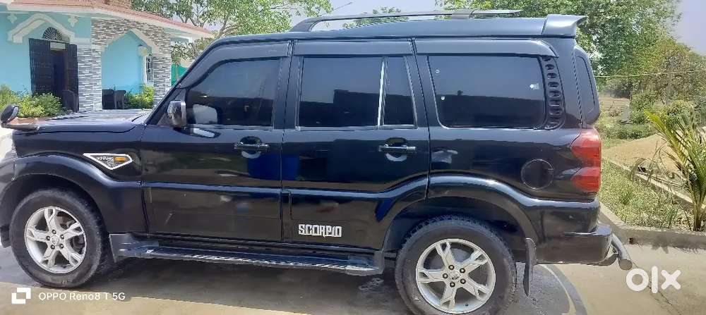 Mahindra Scorpio Classic 2015 Diesel 130000 Km Driven