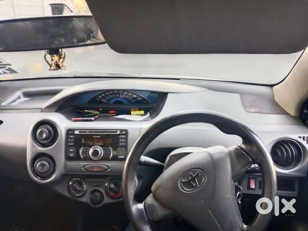 Toyota Etios 2013 Cng & Hybrids Good Condition
