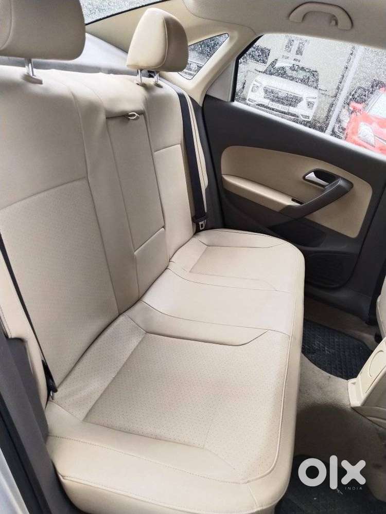 Volkswagen Vento 1.2 Tsi Highline At, 2016, Petrol