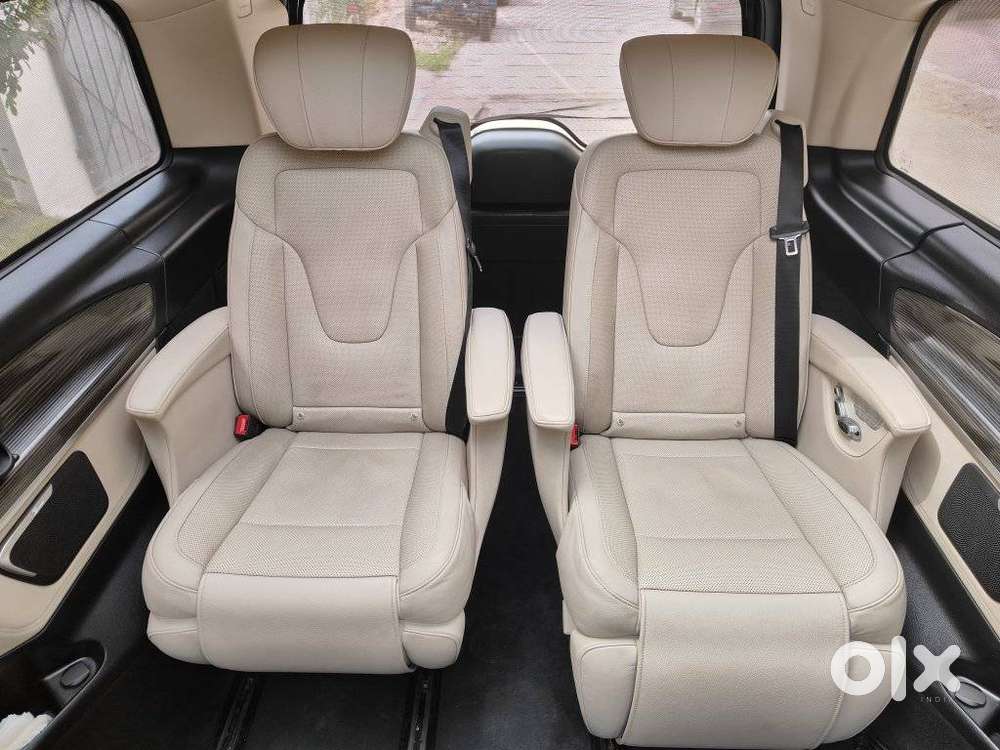 Mercedes-benz V-class 2.1 220 Expression Diesel At, 2020, Diesel