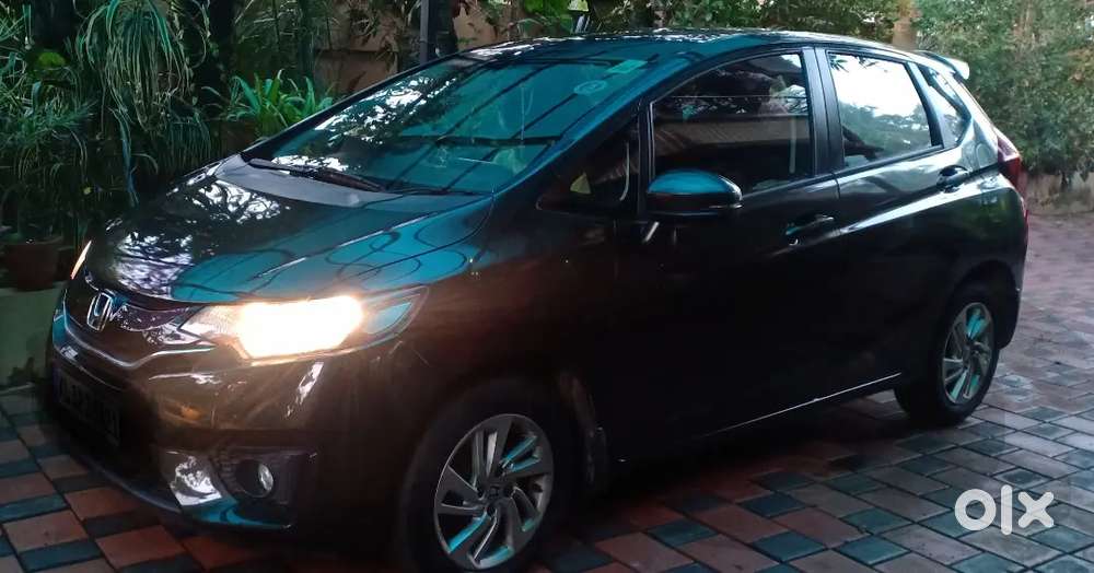 Honda Jazz Vx Cvt 2016