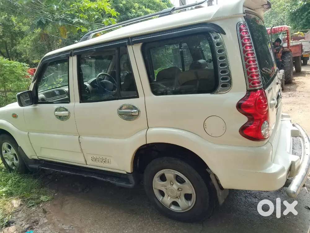 Mahindra Scorpio 2014 Diesel Manual