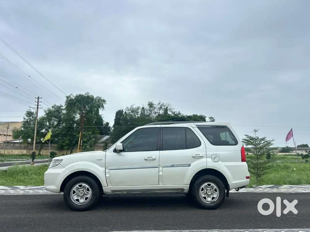 Tata Safari Storme 2017 Model