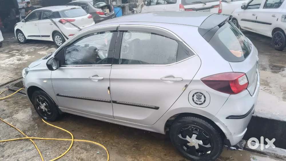 Tata Tiago 2018 Variant Xt