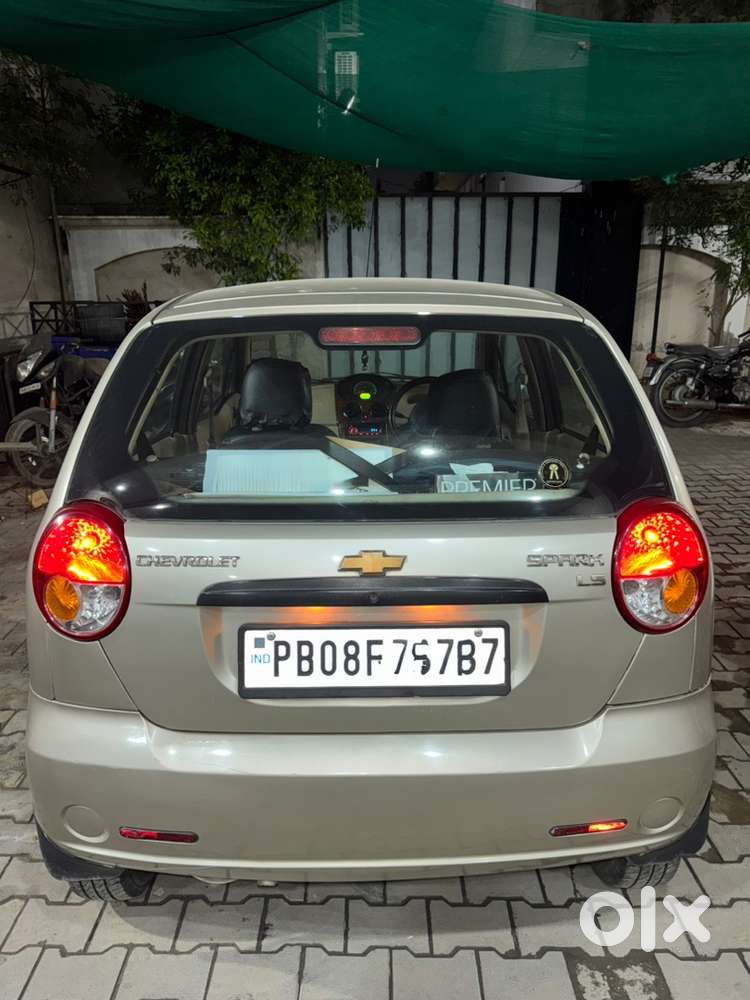 Chevrolet Spark 2010 Petrol Well Maintained