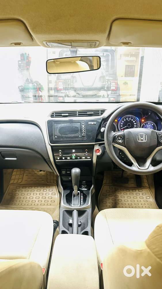 Honda City V At Exclusive, 2018, Petrol