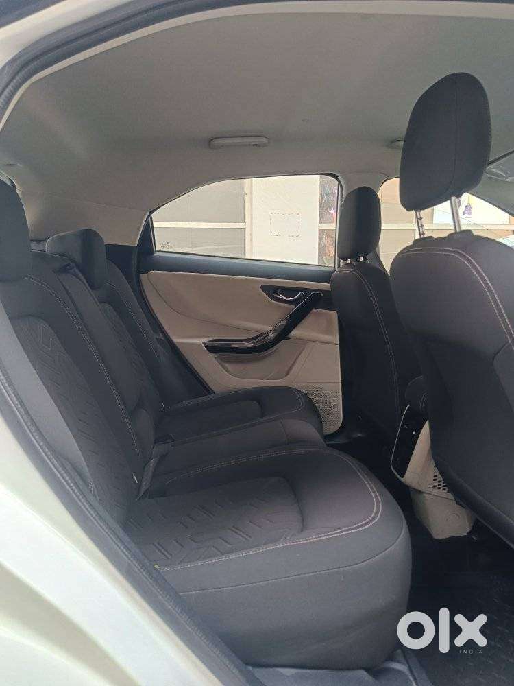 Tata Nexon 1.2 Revotron Xz Plus, 2023, Petrol