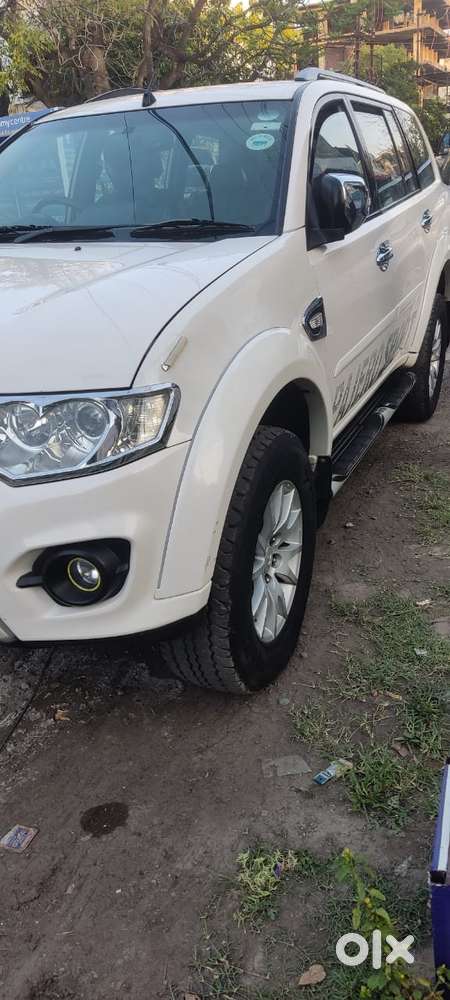 Mitsubishi Pajero Sport 2.5 Automatic, 2015, Diesel