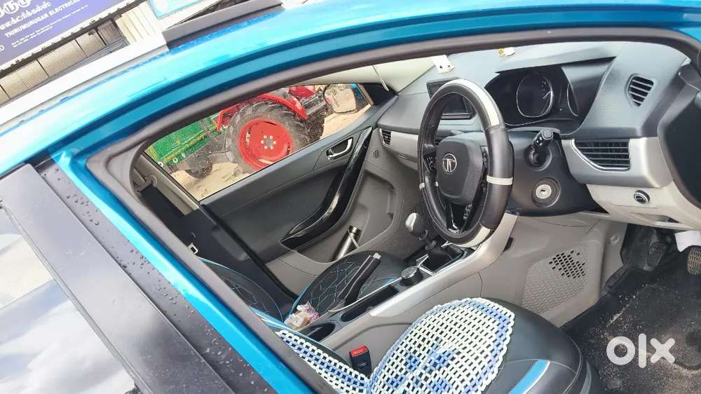 Tata Nexon  2018 Cng +petrol