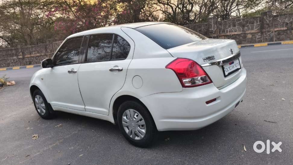 Maruti Suzuki Swift Dzire Vxi Optional, 2011, Petrol