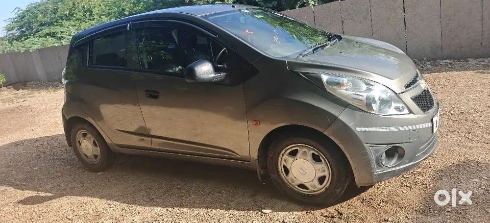 Chevrolet Beat Ls Petrol 2011