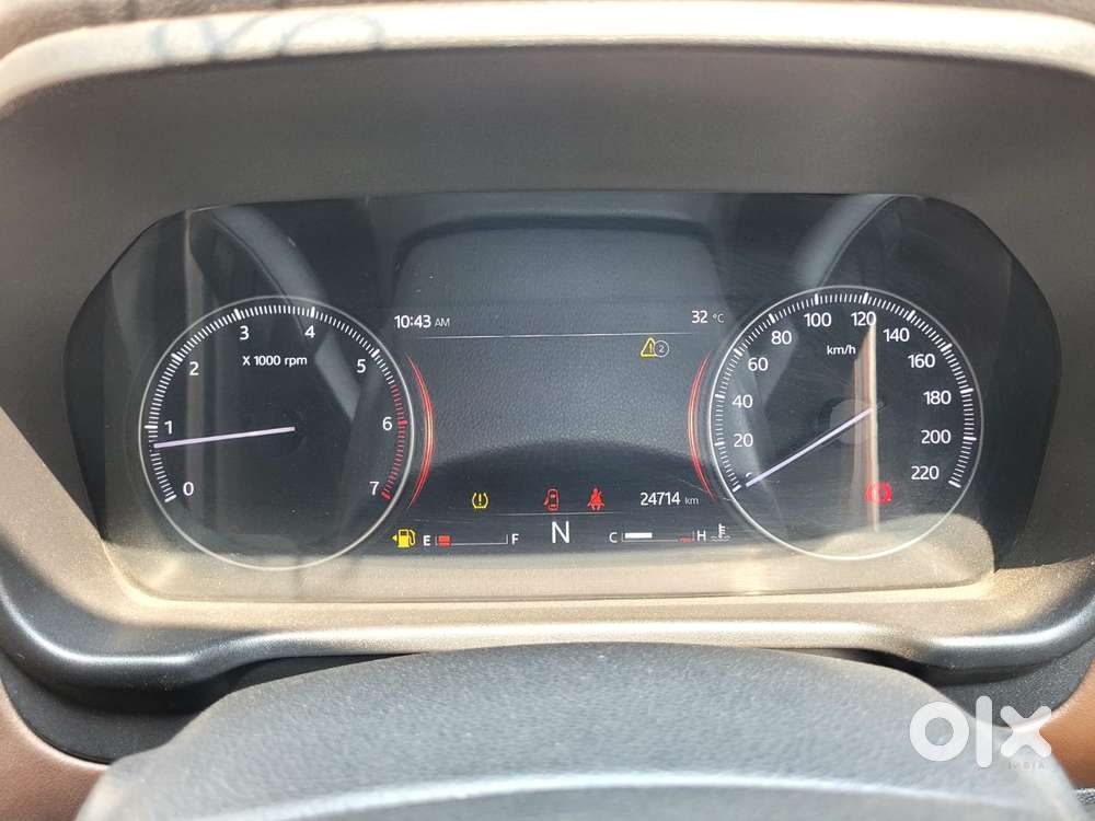 Mahindra Scorpio N Z8 Petrol Mt 7 Str, 2022, Petrol