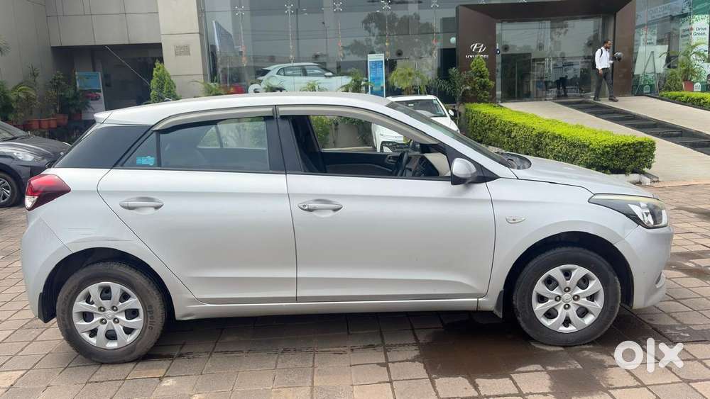 Hyundai I20 Magna 1.2 Mt, 2017, Petrol