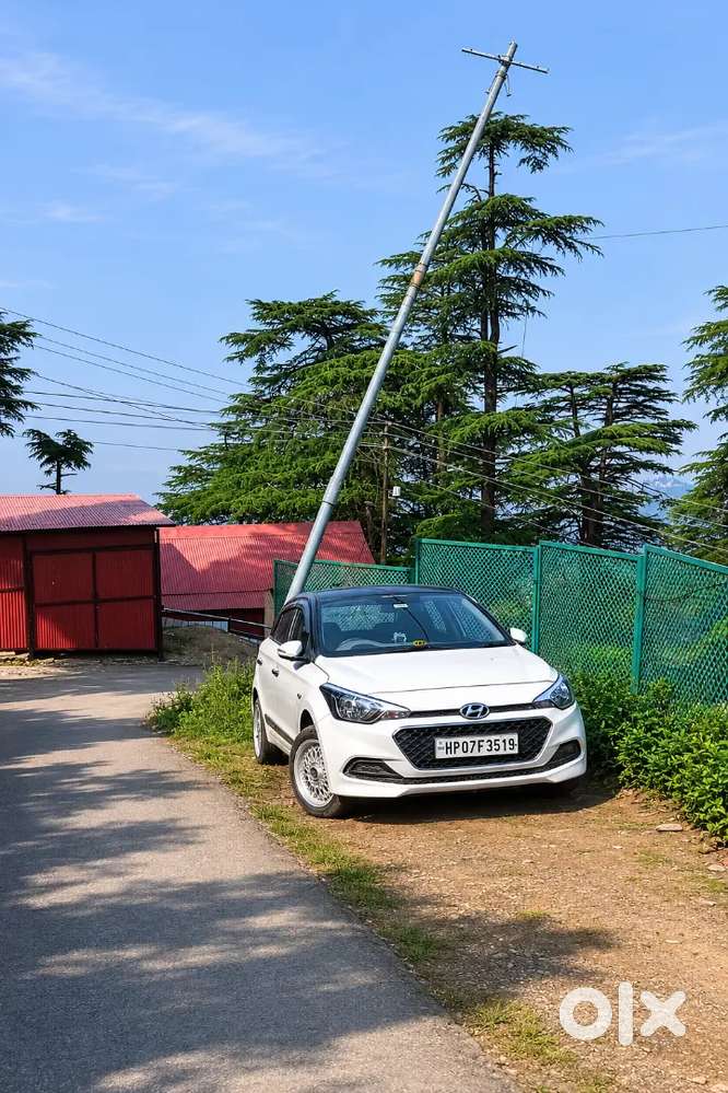 Hyundai Elite I20 2016 Petrol 95000 Km Driven + Alloys And Music Syste