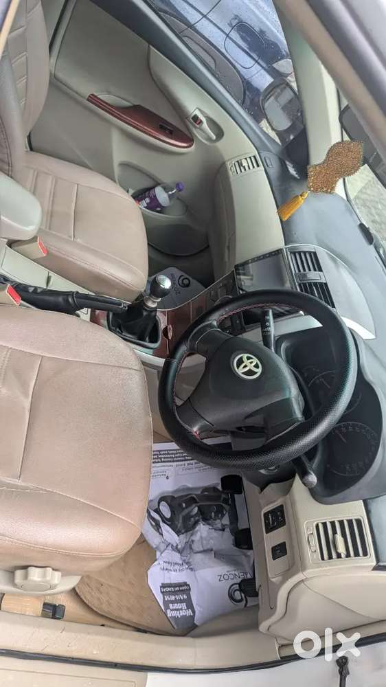 Toyota Corolla Altis 2012 Car