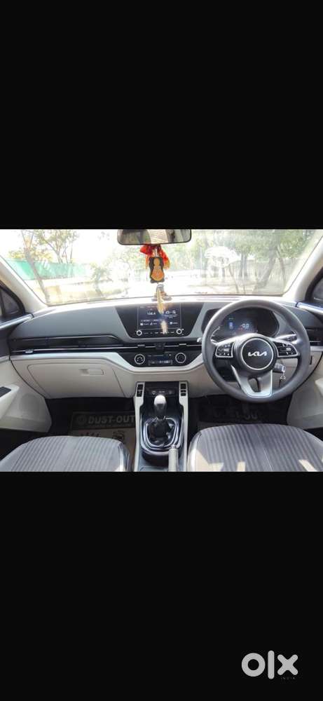 Kia Carens 2022 Diesel Well Maintained
