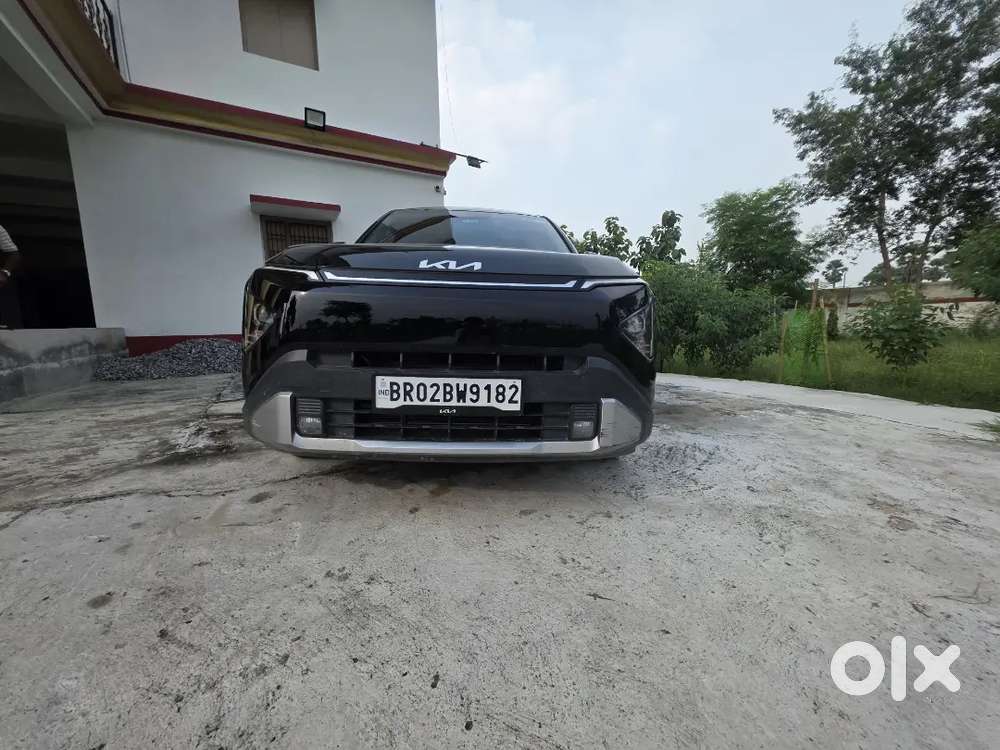 Kia Carens 2025 Manual 9550 Km