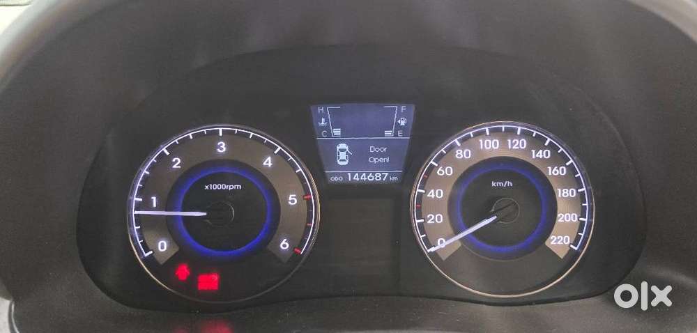 Hyundai Verna 1.6 Sx (o) Crdi Se, 2013, Diesel
