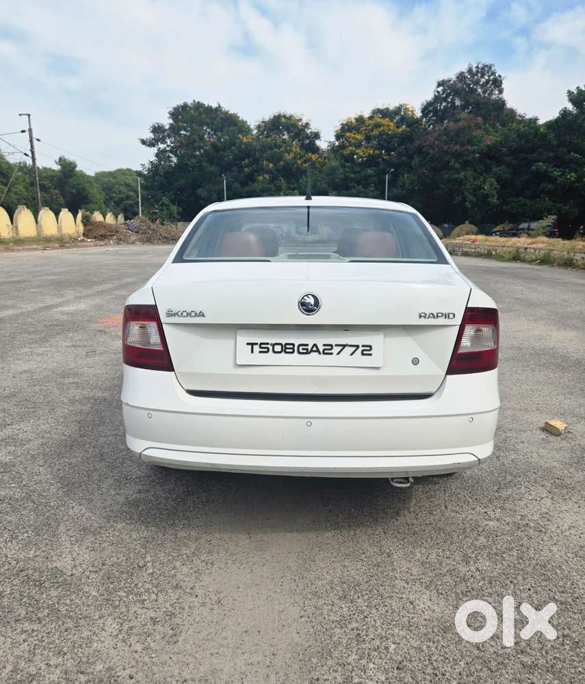 Skoda Rapid Tsi Active 1.0 Mt, 2021, Petrol