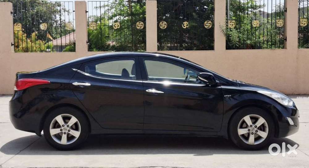 Hyundai Elantra 1.8 Sx Mt, 2014, Petrol