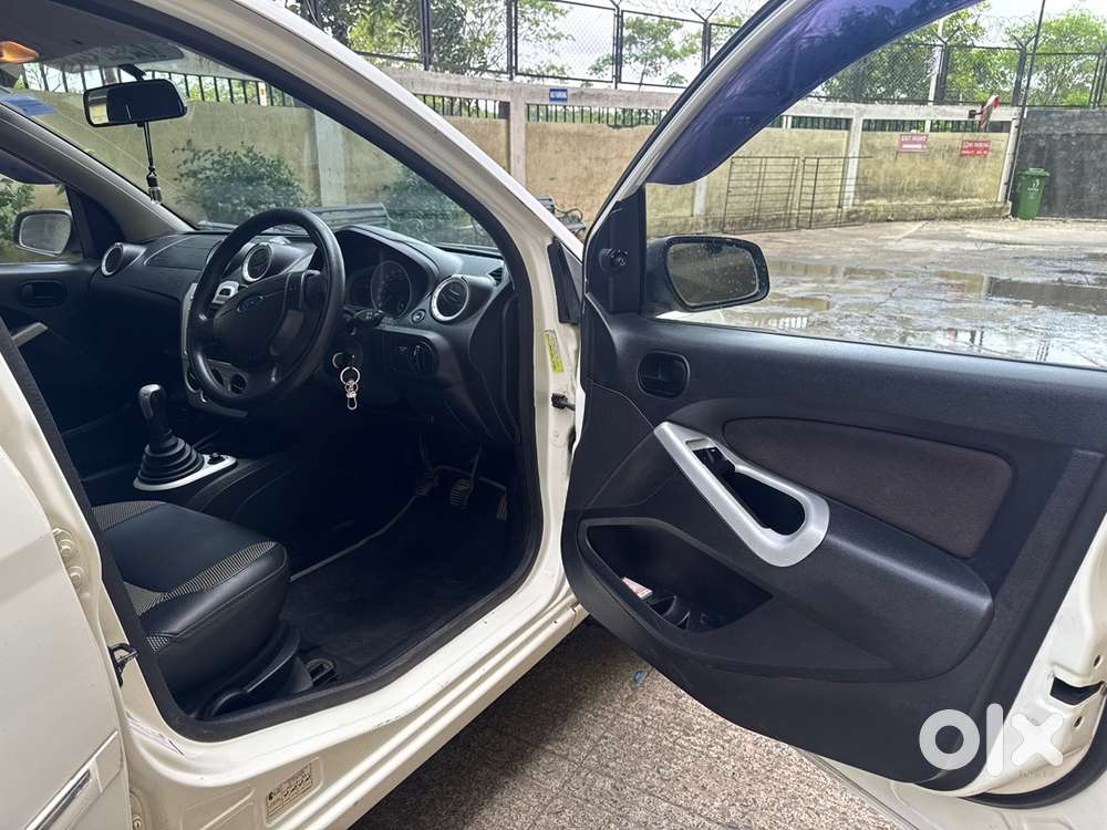 Ford Figo 2011 Petrol Manual