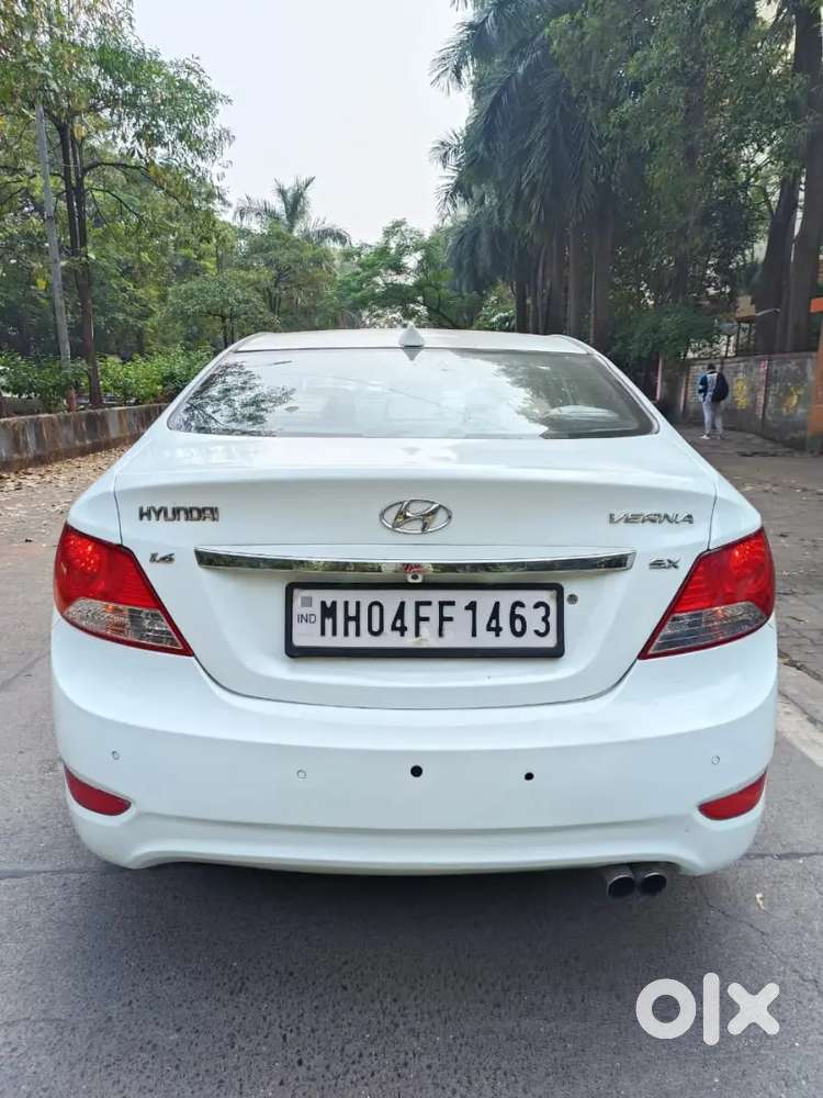 Hyundai Verna 2012