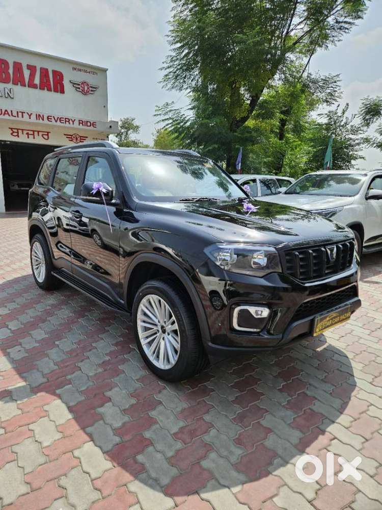 Mahindra Scorpio N Z2 Diesel Mt 7 Str (e), 2025, Diesel