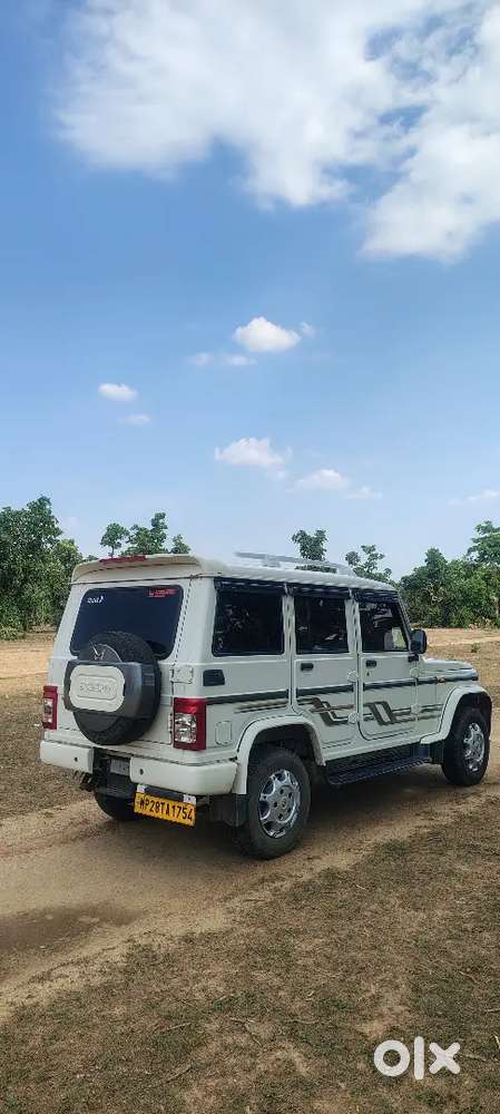 Bolero 7 Seater
