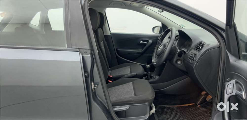 Volkswagen Polo 2017 Comfortline 2.0 Petrol &ndash; ₹4,30,000