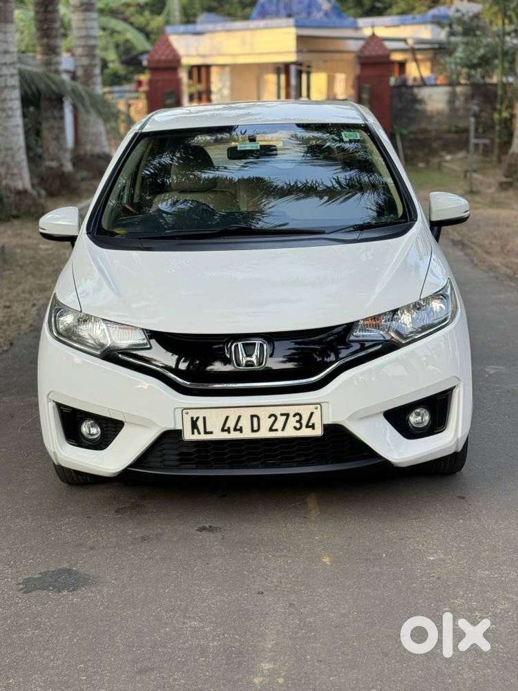 Honda Jazz V Automatic, 2015, Petrol