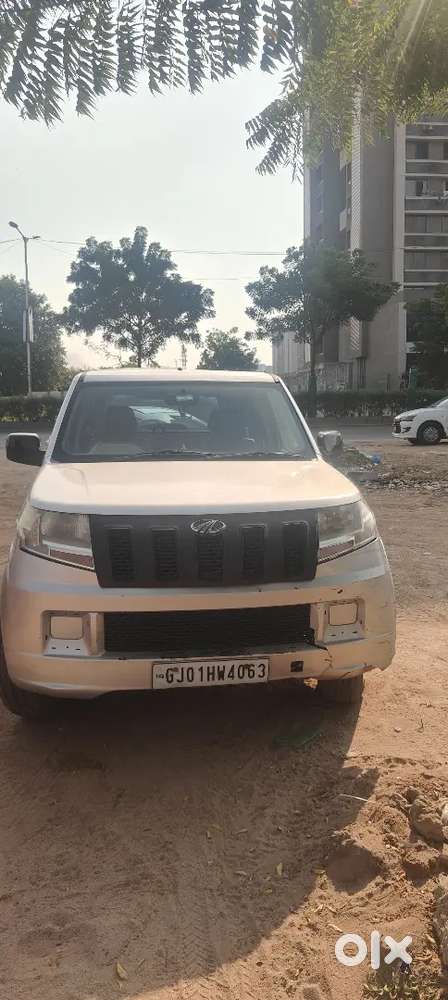 Mahindra Tuv 300 2018 Diesel Car Urjant Sell