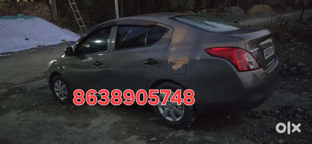 Nissan Sunny 2012 Petrol
