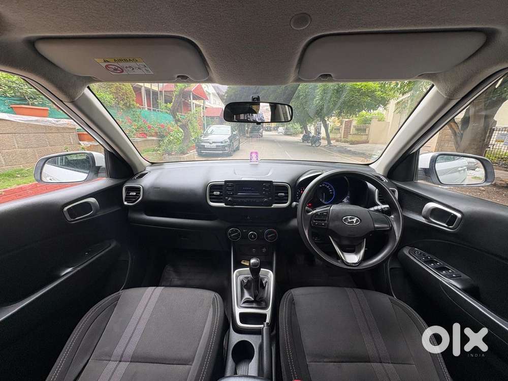 Hyundai Venue 1.2 S Plus, 2019, Petrol
