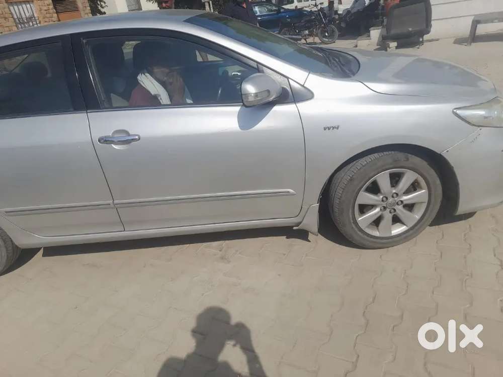 Toyota Corolla Altis  Driven 1.8 G New Showroom Condison Car 
Ac Chalu