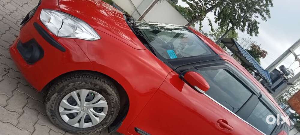 Maruti Suzuki Swift, 2023, Petrol