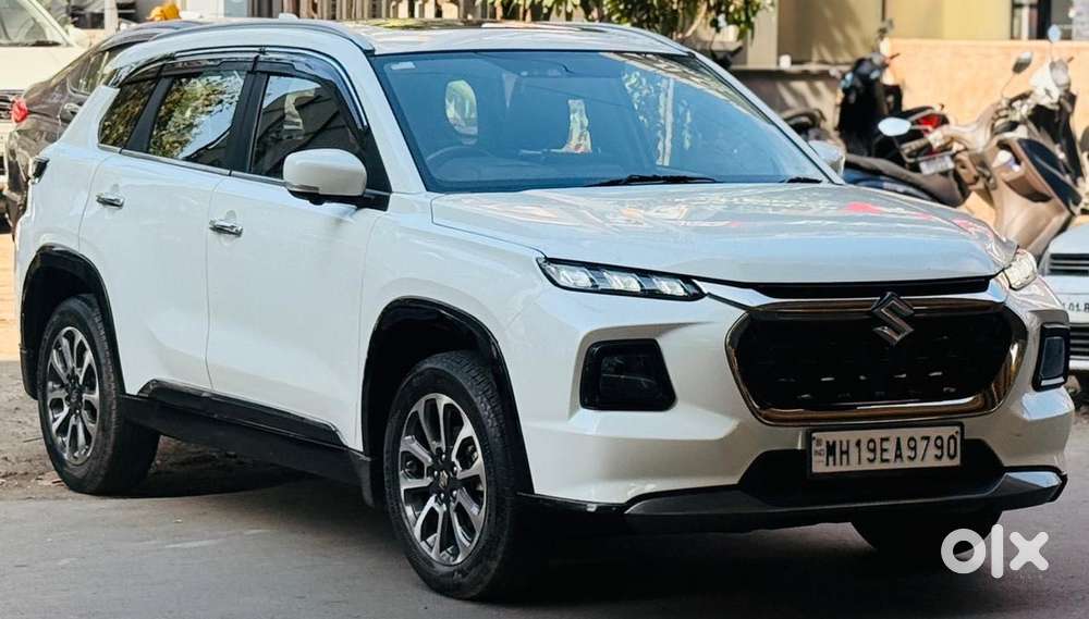 Maruti Suzuki Grand Vitara 1.5 Alpha Smart Hybrid At, 2023, Petrol