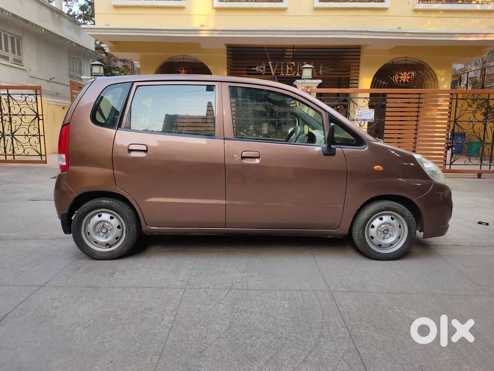 Maruti Suzuki Zen Estilo Lxi Green (cng), 2011, Petrol