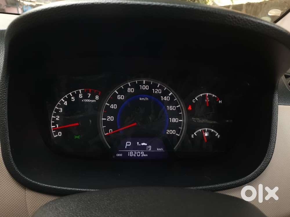 Hyundai Grand I10 1.2 Sportz At, 2018, Petrol