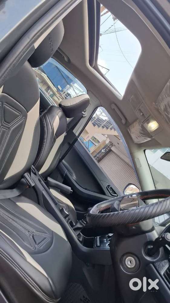 Tata Nexon Smart Plus S 1.2 Revotron Petrol 5 Mt, 2024, Petrol
