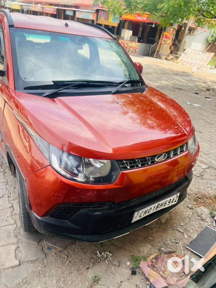 Mahindra, Kuv 100 2016