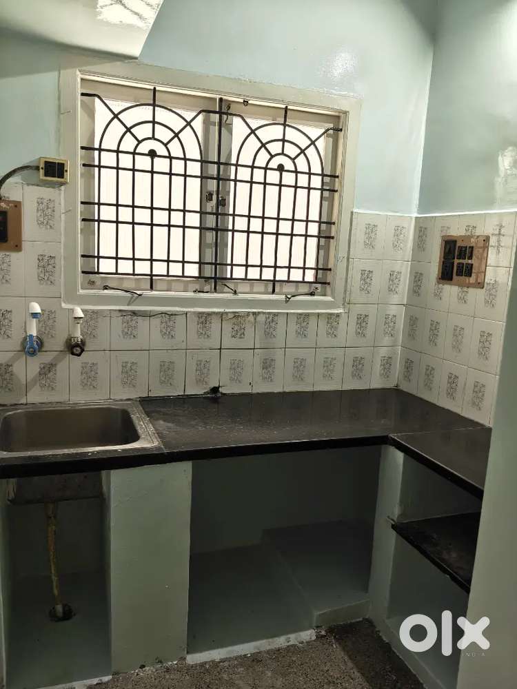 20/30 2 BHK duplex independent house rent near Kuvempunagar 15000 veg