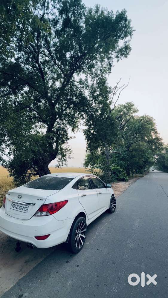Hyundai Verna Diesel 2015