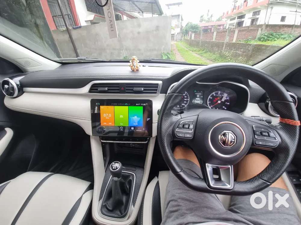 Mg Astor 2023 Petrol 30400 Km Driven