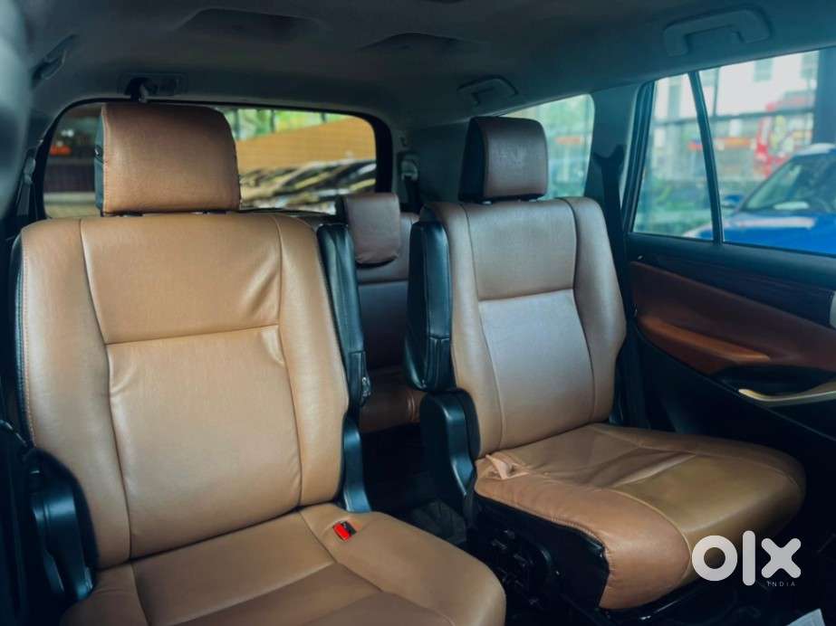 Toyota Innova Crysta 2.8 Gx At 7 Str, 2016, Diesel