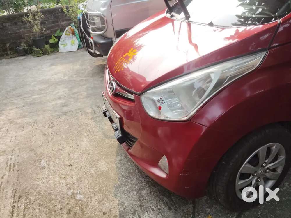 Hyundai Eon Magna Petrol Manual 2012 Variant
