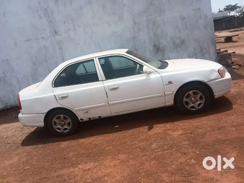 Hyundai Accent 2011 Gl Petrol